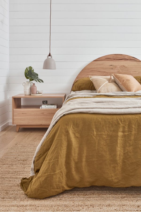 Timber bedhead | Curved timber bedhead